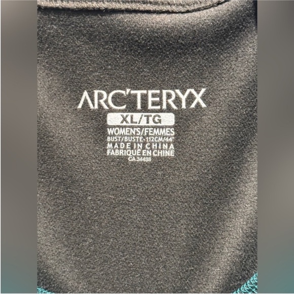 Arc'teryx Men's Teal and Light Blue Ski Jacket - Picture 2 of 15